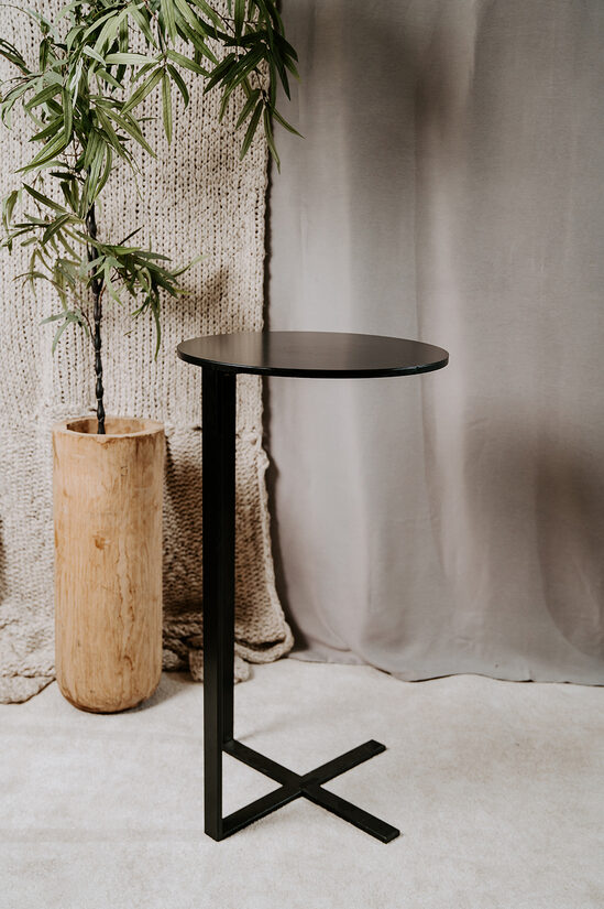 Melni stāvgaldi lietojami bez galdautiem Ø 60 cm virsma, h - 110 cm