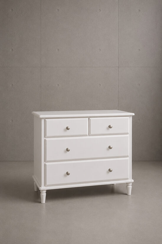 Balta kumode ar maināmiem rokturiem 85 x 85 x 87 cm