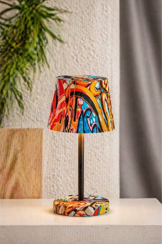 Grafitti lampiņas 26 x 10.5 x 10.5 cm 