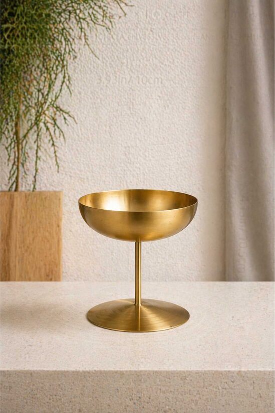 Vāzes un kompozīciju trauki