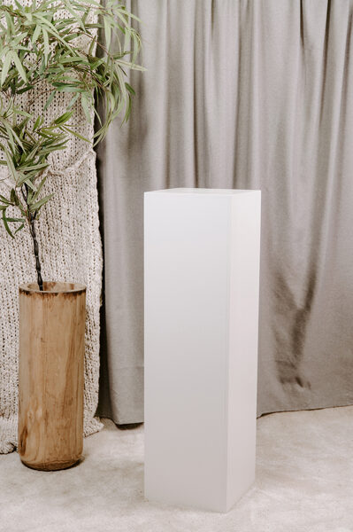 Gaišs podests 35 x 35 x 120 cm 