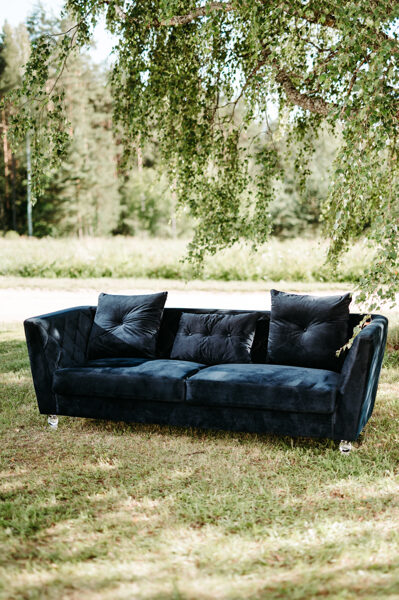 Liels melns samta dīvāns 75 x 80 x 230 cm 